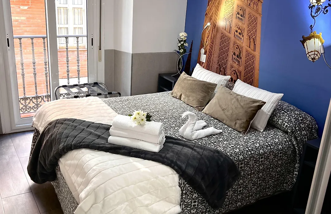 Hostal Paco'S-1